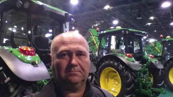 Traktori na Agromash expo
